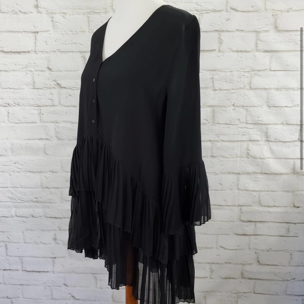 Zara Woman Drop Waist Large L Black Ruffled Tunic Top High Low Buttons V Neck L